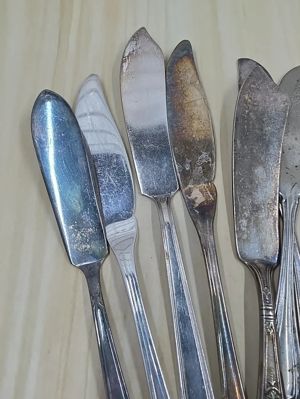Vintage & Antique Butter Knives Silverplate Stainless Set Of 12 Mix-n-Match